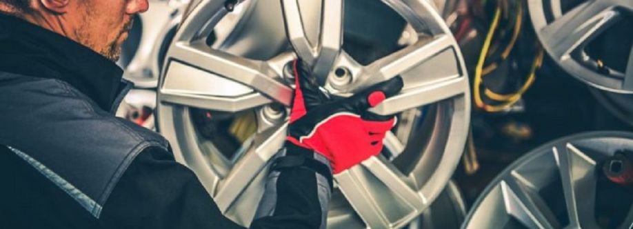Louies Automotive Cover Image