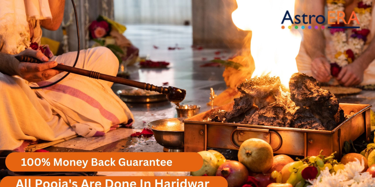How can you stay happy and peaceful while performing Puja at Haridwar?