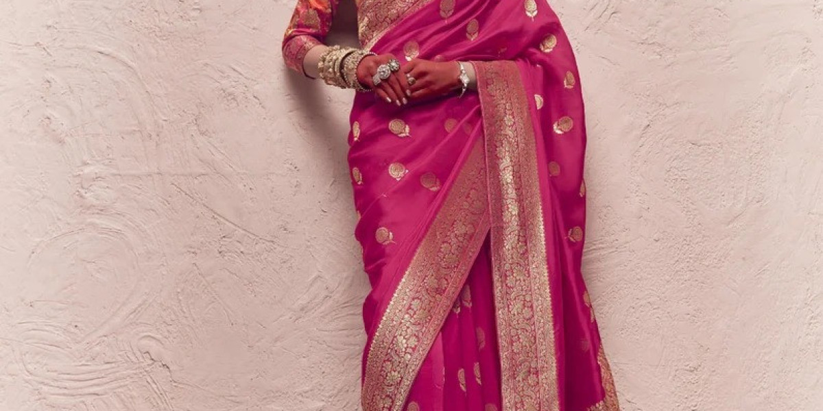 A Guide to Choosing the Perfect Pure Silk Saree