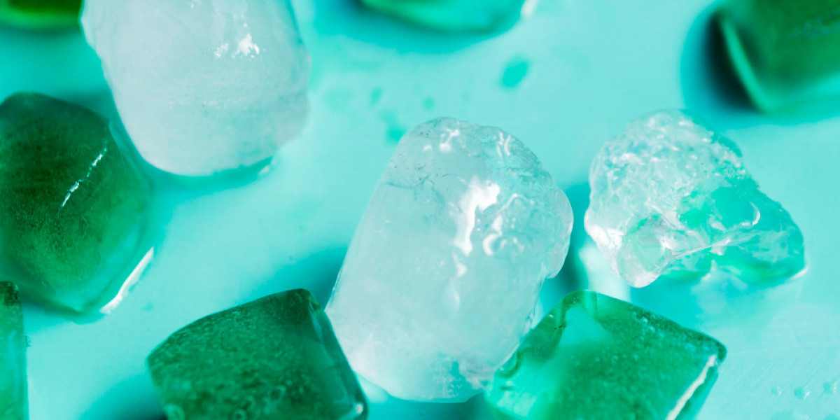 The Untold Benefits of Ice in Preventing Cross-Contamination in Food Handling