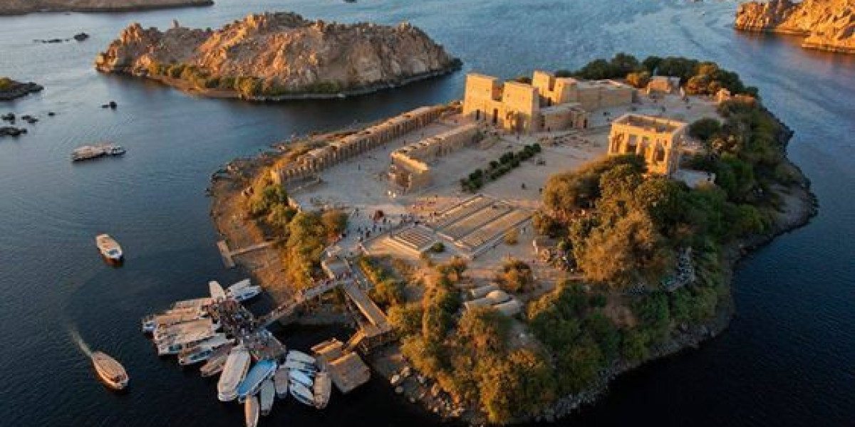 Acvariul Mare din Hurghada: O Lume Subacvatică Fascinantă