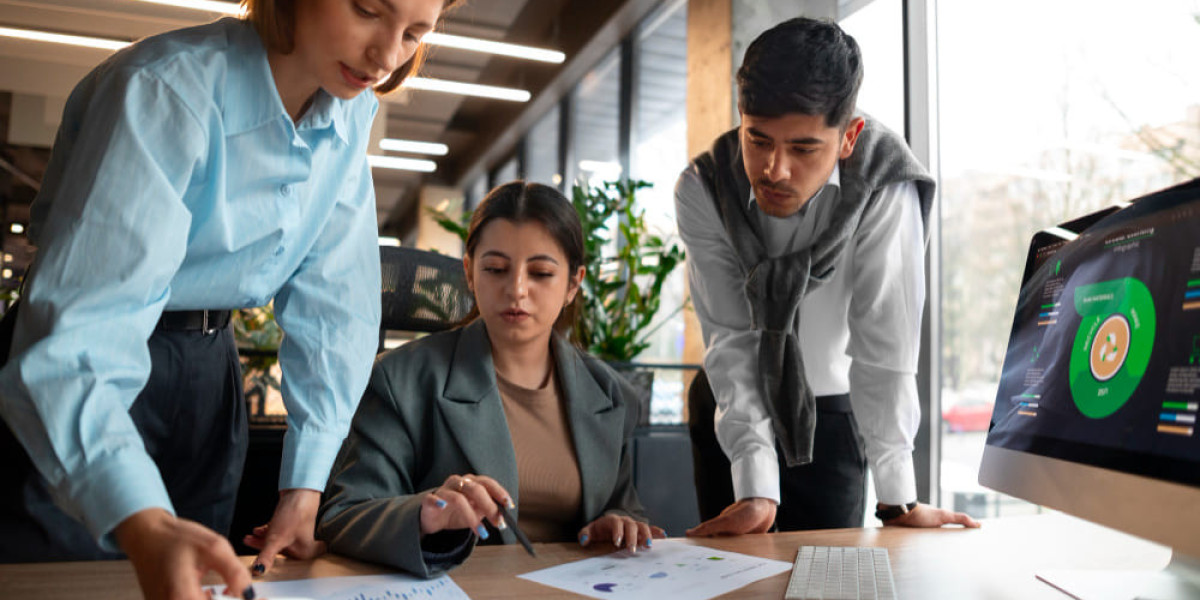Can a B.Com in Business Management Help You Build a Strong Career?