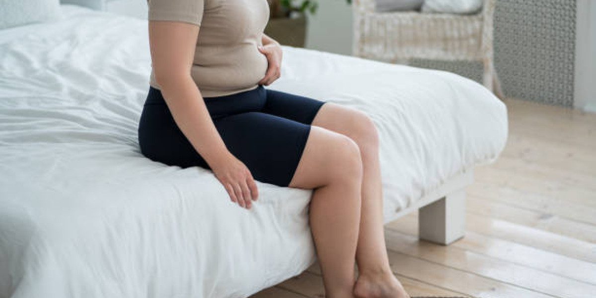 Top Tips for Choosing the Right Surgeon for Tummy Tuck in Riyadh