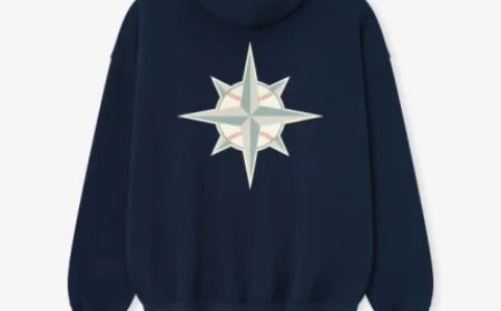 Essential Hoodie Switzerland Premium Fashion for Everyday Comfort