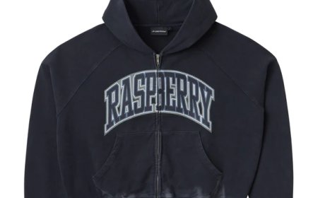 Raspberry Hills Clothing Essentials for a Stylish Wardrobe