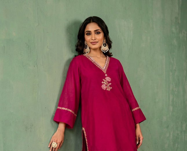 Top 10 Ethnic Wear Looks for Navratri 2026 by The Loom