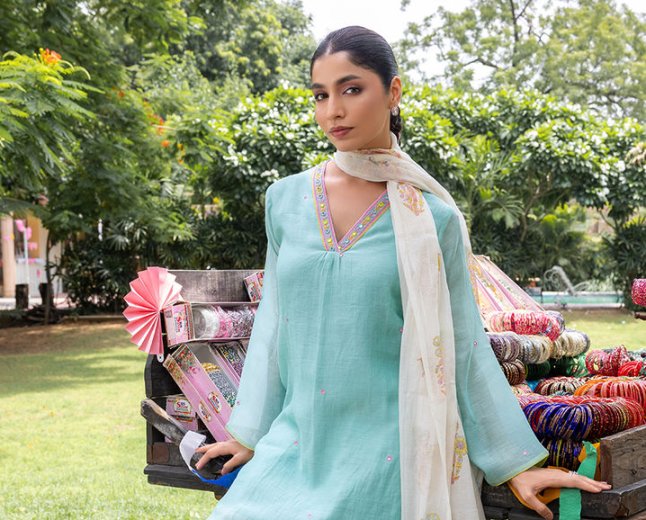 The Loom Durga Puja Special Collection 2026: Clothing for Women
