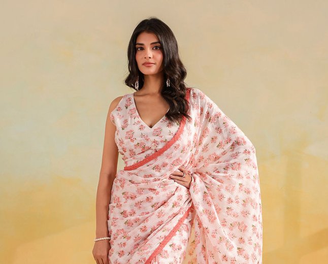 The Loom Navratri Special Attire for Women: Festive Spirit