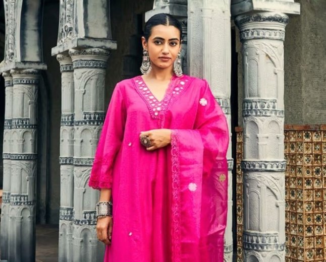 The Loom Dandiya Night Attire for Women