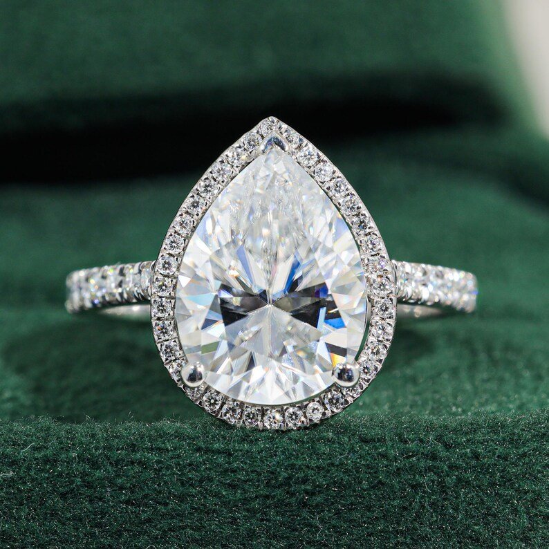 Luxury Pear Cut Halo Lab Grown Diamond Ring, Sparkling Diamond Engagement Ring for Her, Elegant Wedding Ring by Mesmora Jewelry