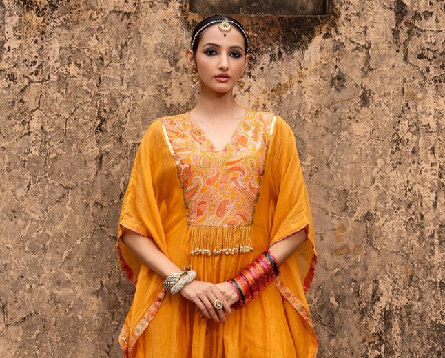 Top Trending Handcrafted Ethnic Wear Brand in India - The Loom